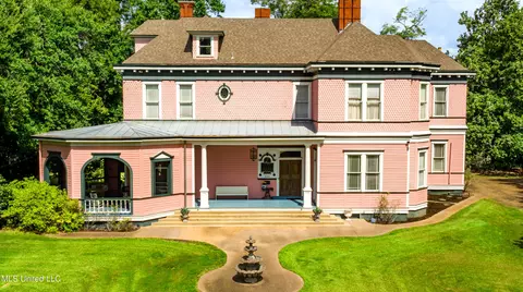 802 N Union St, Natchez, MS 39120