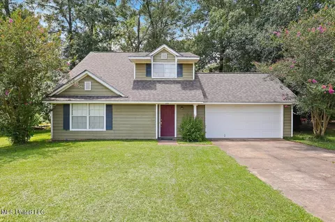 3118 Tynes Dr, Byram, MS 39272