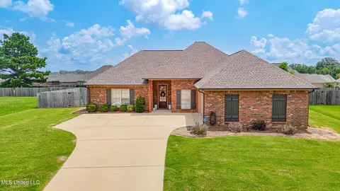 191 Rhodes Ln, Canton, MS 39046