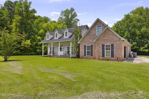 277 Martin Dr, Carthage, MS 39051
