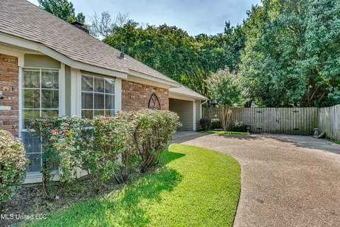 Exterior - 409 Mockingbird Ln, Madison, MS 39110 photo 13 of 13