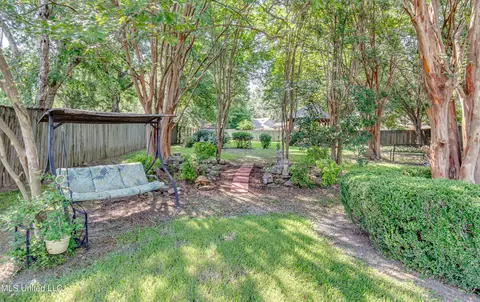 Exterior - 409 Mockingbird Ln, Madison, MS 39110 photo 5 of 13