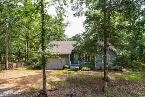 172 Lorman Ln, Madison, MS 39110