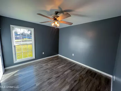 Bedroom - 45 Sinclair St, Lucedale, MS 39452 photo 6 of 7