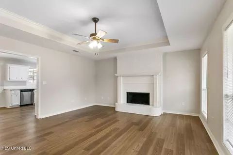 Living - 116 Holmar Dr, Brandon, MS 39047 photo 1 of 3