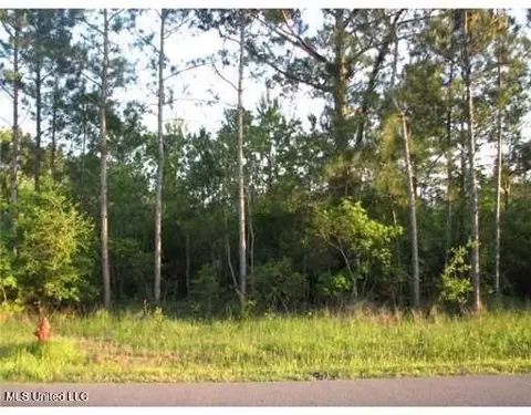 9514 Poni Pl, Diamondhead, MS 39525