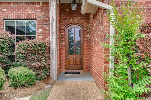 549 Turtle Ln, Brandon, MS 39047 photo 2