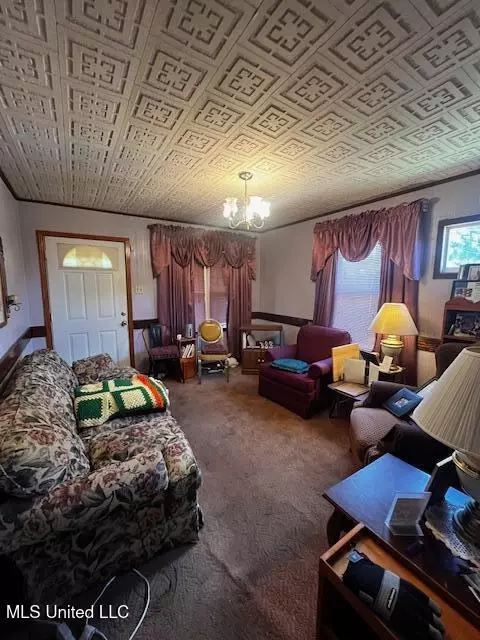 768 Becky St, Grenada, MS 38901 photo 3