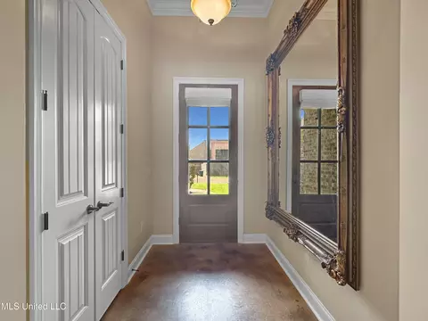 Entry Way - 173 Copper Ridge Ln, Florence, MS 39073 photo 1 of 2