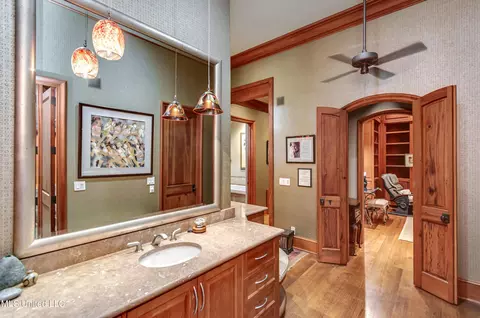 Bath - 20 Waterstone Pl, Jackson, MS 39211 photo 3 of 10