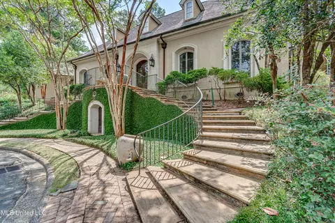 Exterior - 20 Waterstone Pl, Jackson, MS 39211 photo 12 of 19
