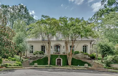 20 Waterstone Pl, Jackson, MS 39211