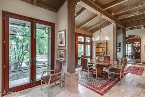 Dining - 20 Waterstone Pl, Jackson, MS 39211 photo 4 of 4