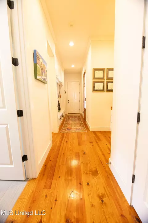 Entry Way - 152 Grayhawk Dr, Madison, MS 39110 photo 2 of 2