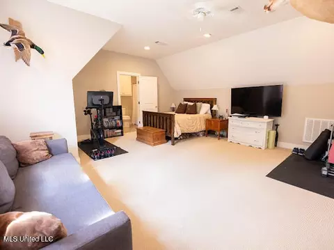 Bedroom - 152 Grayhawk Dr, Madison, MS 39110 photo 8 of 8