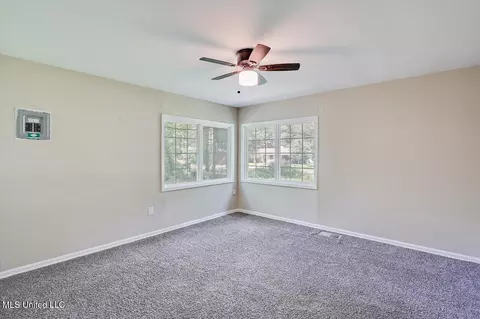 Living - 105 Mcree Dr, Clinton, MS 39056 photo 6 of 6