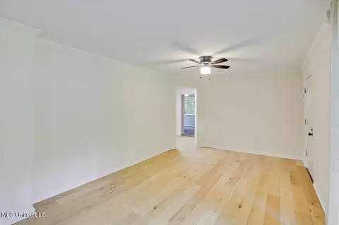 Living - 105 Mcree Dr, Clinton, MS 39056 photo 4 of 6