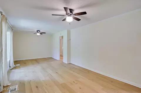 Living - 105 Mcree Dr, Clinton, MS 39056 photo 1 of 6