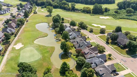 View/Area - 7056 Apache Dr, Olive Branch, MS 38654 photo 3 of 8