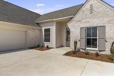 Exterior - 137 Hunters Way, Madison, MS 39110 photo 2 of 2