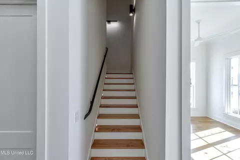 Entry Way - 625 Big Valley Loop, Flowood, MS 39232 photo 3 of 4