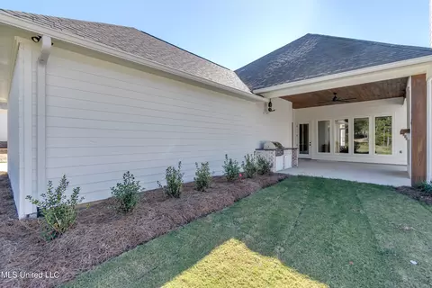 Exterior - 625 Big Valley Loop, Flowood, MS 39232 photo 11 of 11