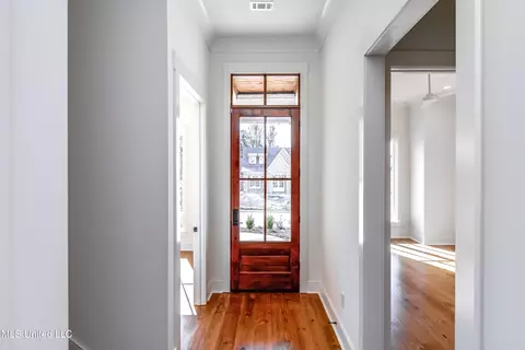 Entry Way - 625 Big Valley Loop, Flowood, MS 39232 photo 1 of 4