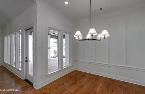 Dining - 625 Big Valley Loop, Flowood, MS 39232 photo 2 of 2