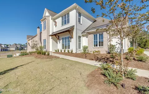 Exterior - 625 Big Valley Loop, Flowood, MS 39232 photo 2 of 11