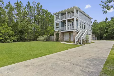 Exterior - 15405 Needle St, Biloxi, MS 39532 photo 4 of 11