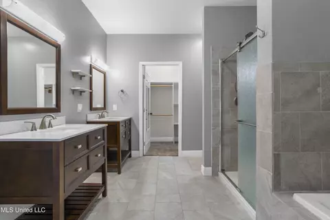 Bath - 15405 Needle St, Biloxi, MS 39532 photo 4 of 6