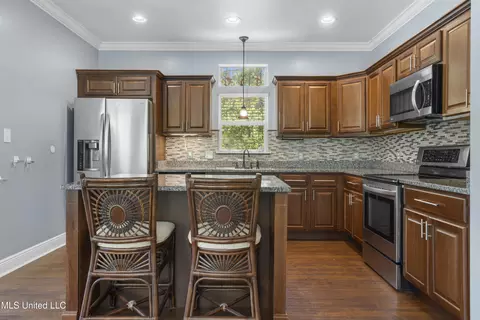 Kitchen - 15405 Needle St, Biloxi, MS 39532 photo 2 of 5