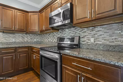 Kitchen - 15405 Needle St, Biloxi, MS 39532 photo 5 of 5