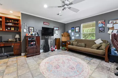 19085 Commission Rd, Long Beach, MS 39560 photo 8