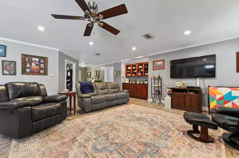 19085 Commission Rd, Long Beach, MS 39560 photo 6