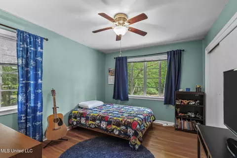 Bedroom - 5430 Pine Lane Dr, Jackson, MS 39211 photo 5 of 6