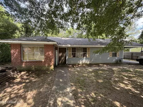 3920 Walker Ave, Jackson, MS 39212