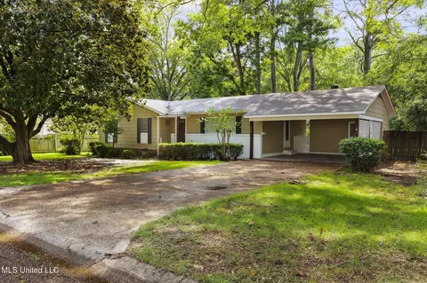 Exterior - 205 Pimlico Pl, Jackson, MS 39211 photo 7 of 7
