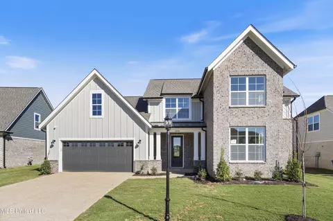 13532 Broadmore Ln, Olive Branch, MS 38654