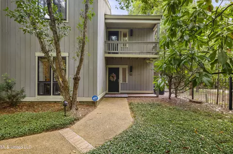 54 Eastbrooke St, Jackson, MS 39216