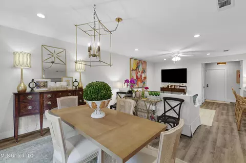 Dining - 54 Eastbrooke St, Jackson, MS 39216 photo 3 of 5
