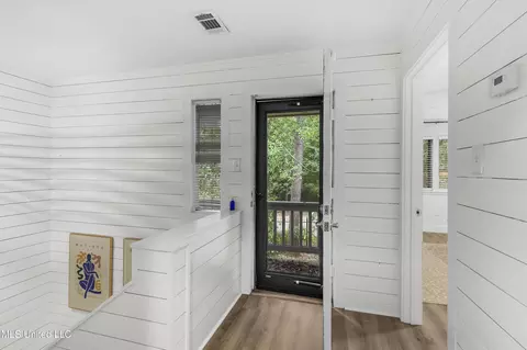 Entry Way - 54 Eastbrooke St, Jackson, MS 39216 photo 6 of 6