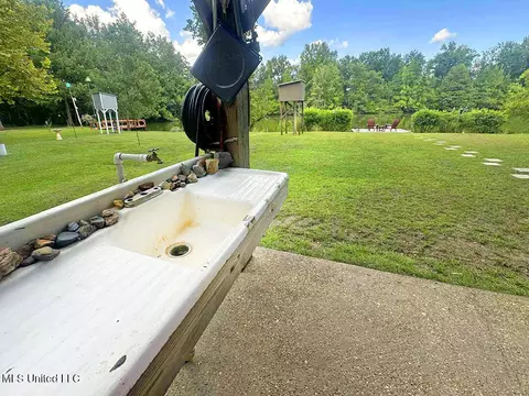 Exterior - 148 Mayhall Dr, Lucedale, MS 39452 photo 10 of 19
