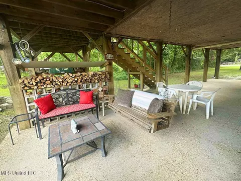 Exterior - 148 Mayhall Dr, Lucedale, MS 39452 photo 11 of 19
