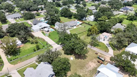 331 E 5th St, Long Beach, MS 39560 photo 7