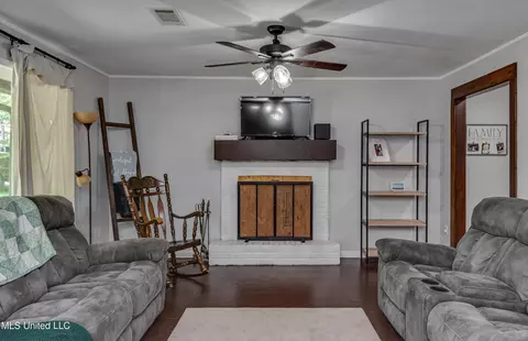 121 Melrose Cir, Florence, MS 39073 photo 43