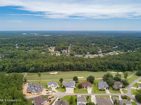 View/Area - 7514 Augusta Way, Diamondhead, MS 39525 photo 8 of 11