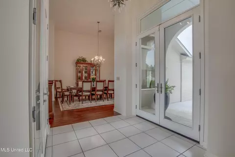 Entry Way - 7514 Augusta Way, Diamondhead, MS 39525 photo 2 of 7