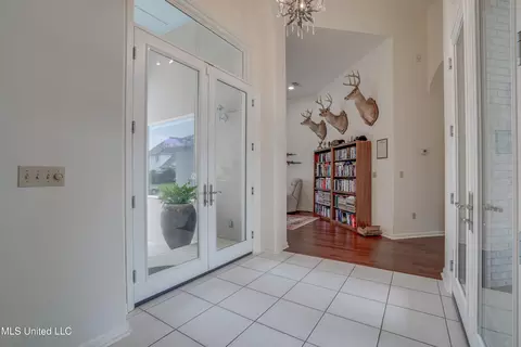 Entry Way - 7514 Augusta Way, Diamondhead, MS 39525 photo 3 of 7