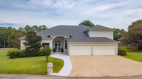 7514 Augusta Way, Diamondhead, MS 39525